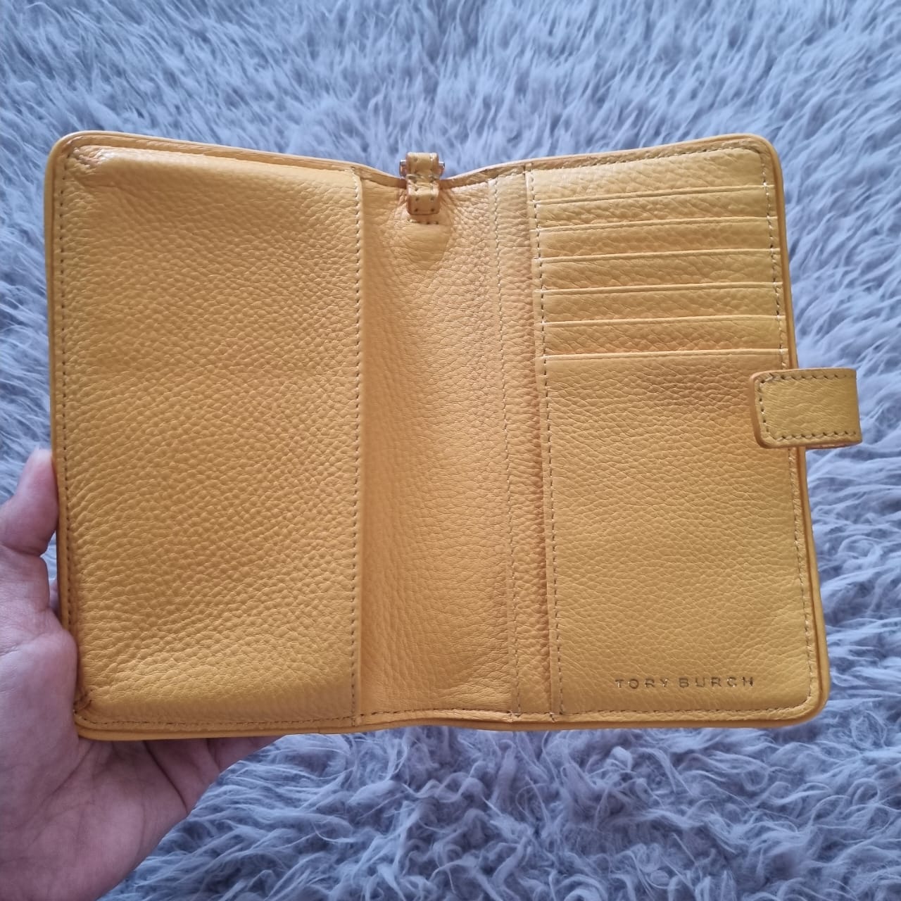 Tory Burch Britten Wallet Yellow Size 18x11