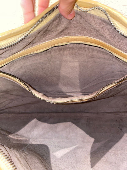 Bottega Veneta Hobo Medium Beige Size 45x30