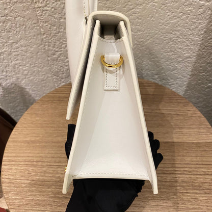 Jacquemus Le Grand Chiquito White Size 24x9x17