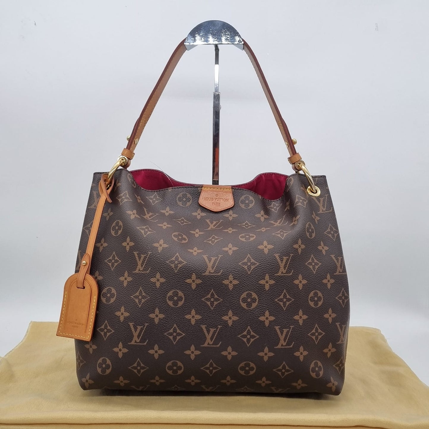 Louis Vuitton Graceful PM Mono 2018 Size 31x11x26