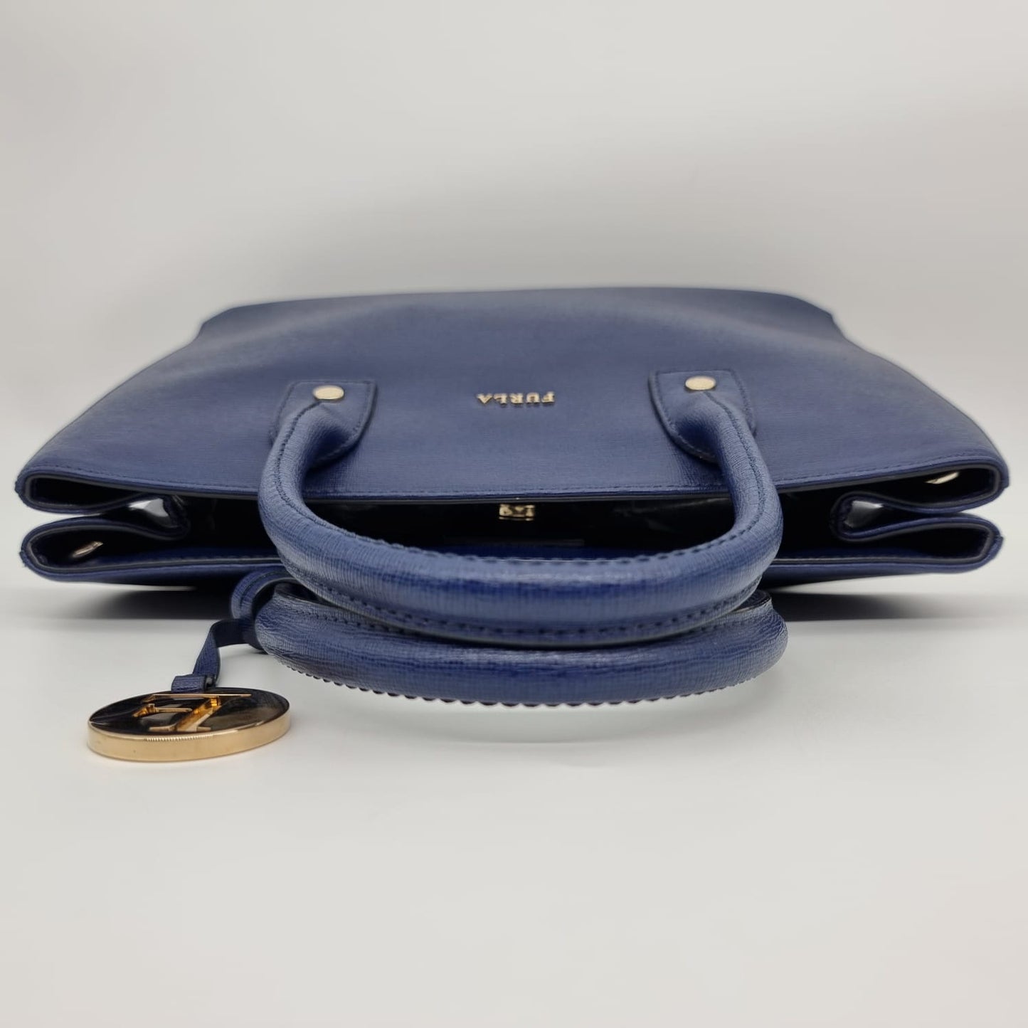 Furla Hand Bag Blue Size 32x15x22