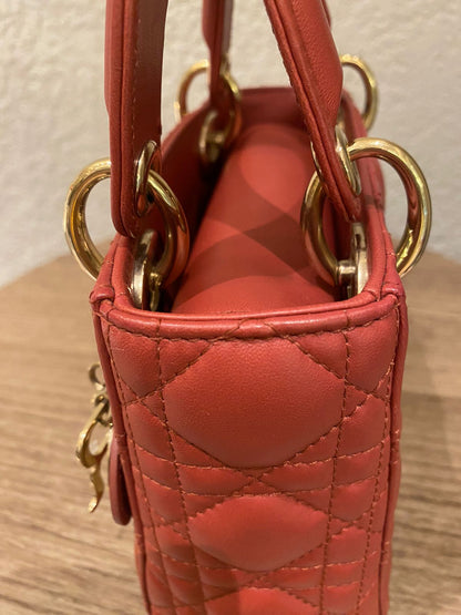 Dior Lady Dior Mini Lambskin Coral SHW 2019 Size 17x8x14