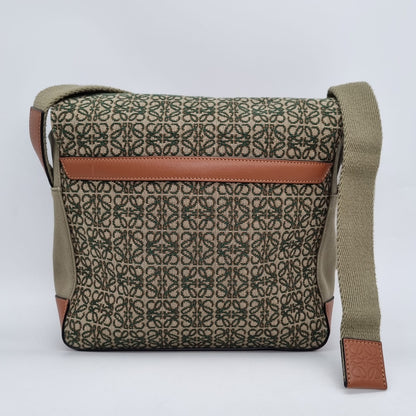 Loewe Messenger Bag Logo Canvas Etoupe 2021 Size 26x8x23