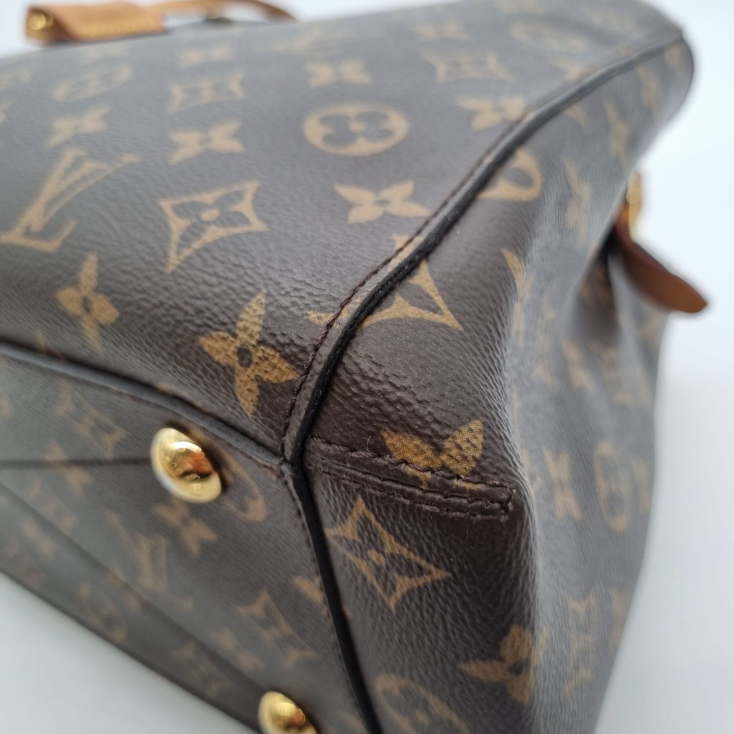 Louis Vuitton Montaigne MM Monogram 2016 Size 29x11x22