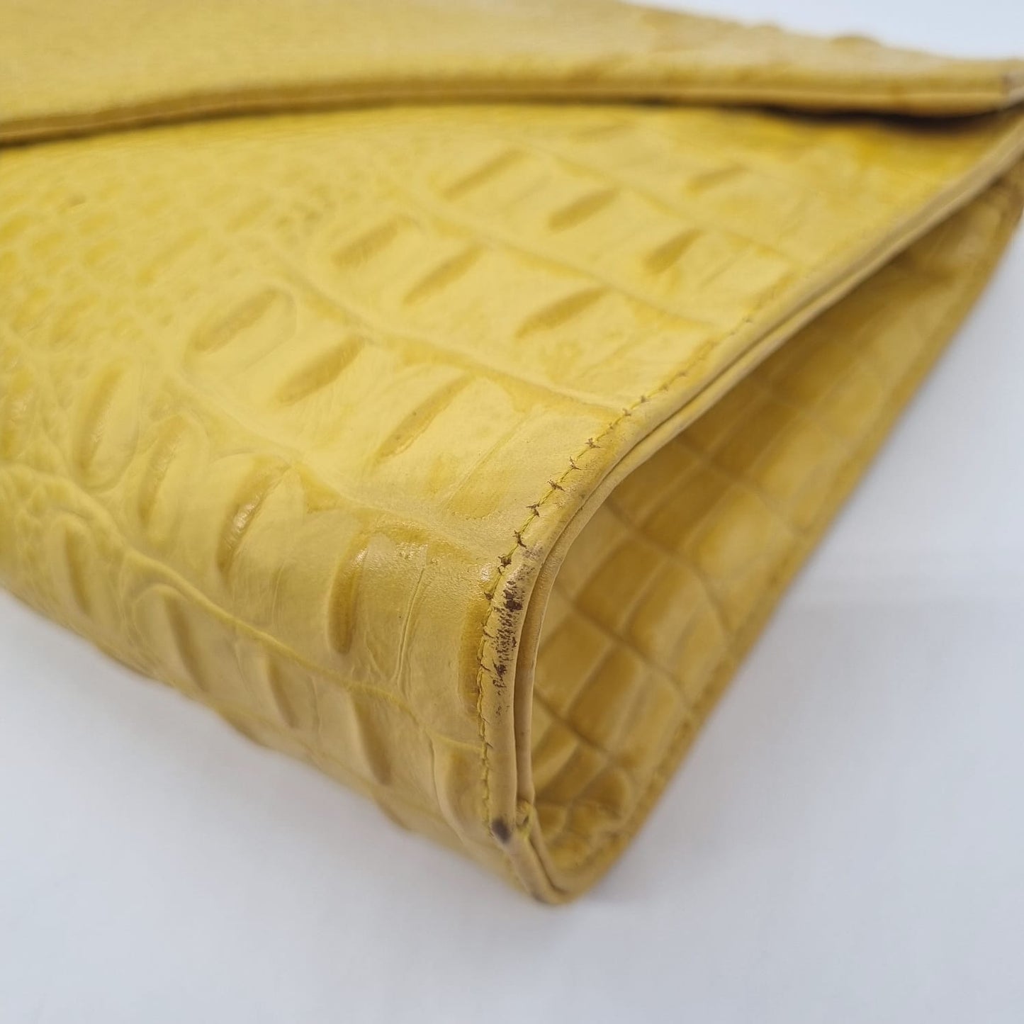 JJ Winters Clutch Croco Embossed Yellow Size 33x7x16