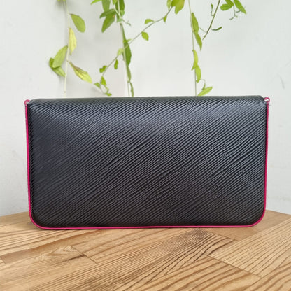 Louis Vuitton Felice Epi Leather Black 2018 Size 21x3x13