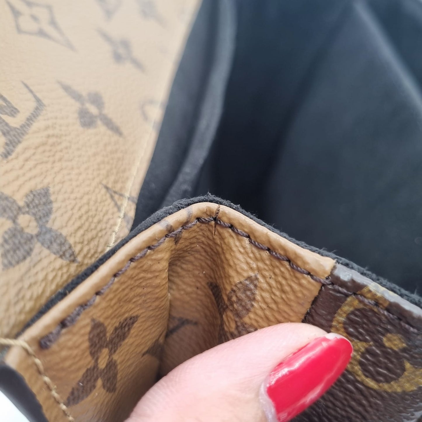 Louis Vuitton Metis Reverse Monogram 2017 Size 25x8x19