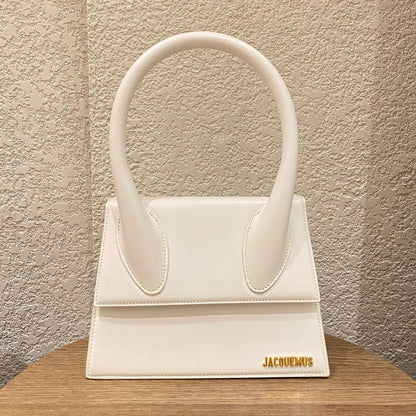 Jacquemus Le Grand Chiquito White Size 24x9x17