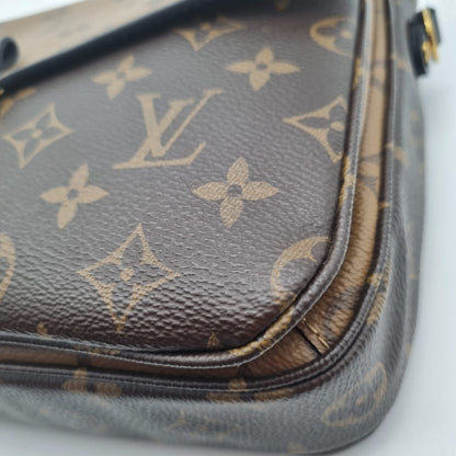 Louis Vuitton Metis Reverse Monogam 2019 Size 24x9x19