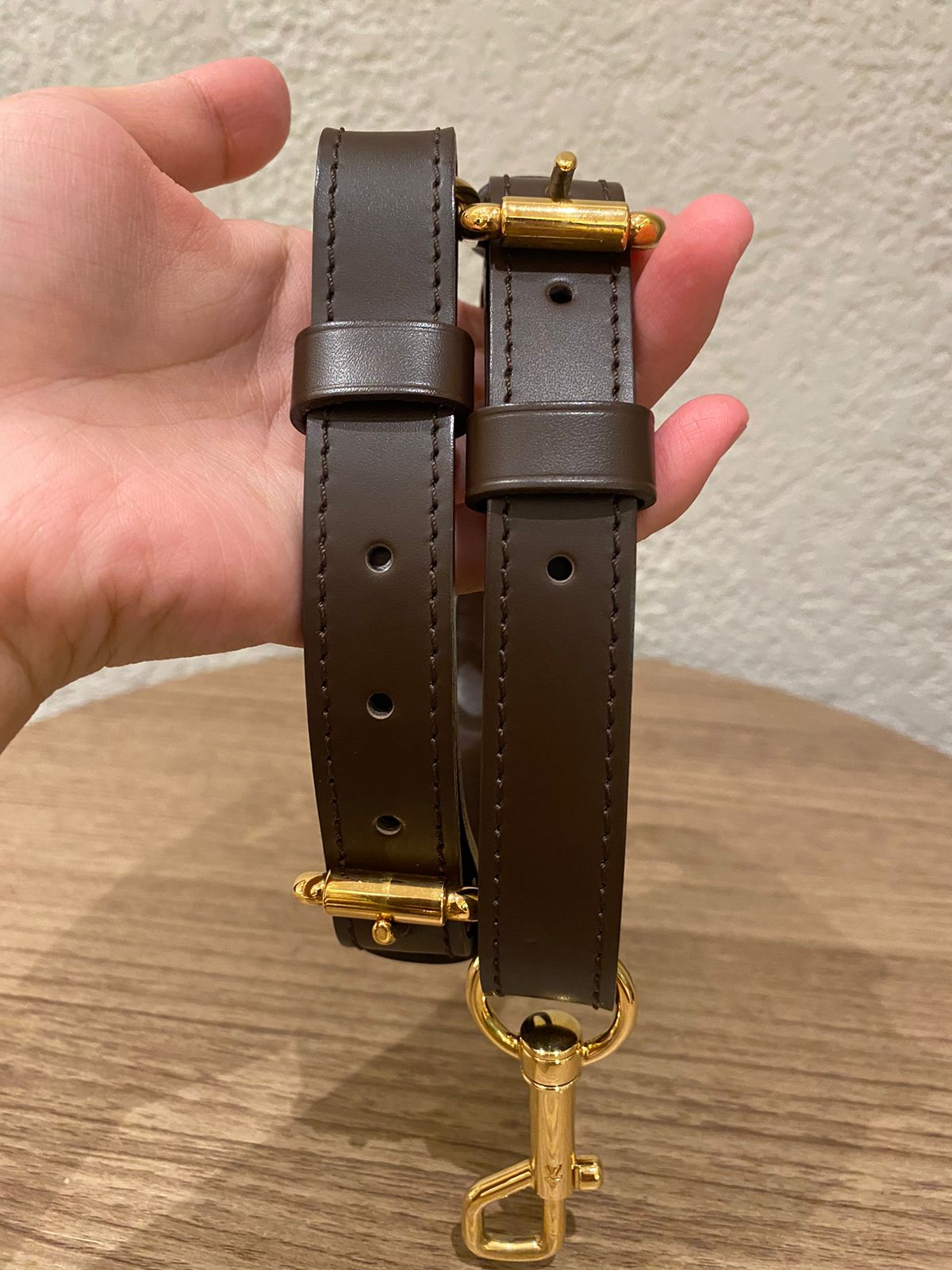 Louis Vuitton Trevi PM Damier Ebene 2012 Size34x15x25