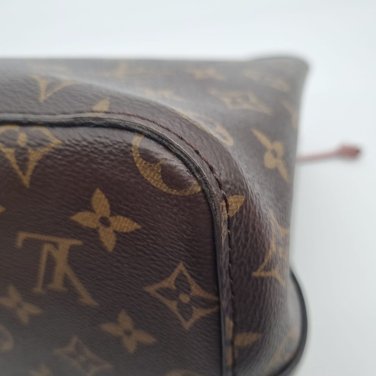 Louis Vuitton NeoNoe Monogram 2019 Size 26x17x26