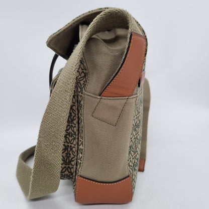 Loewe Messenger Bag Logo Canvas Etoupe 2021 Size 26x8x23