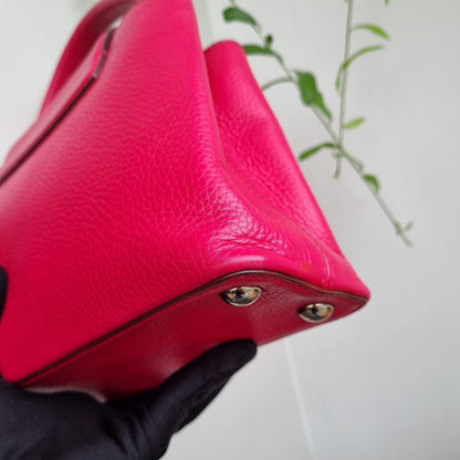 Louis Vuitton Capucine BB Fuschia 2014 Size 27x9x17