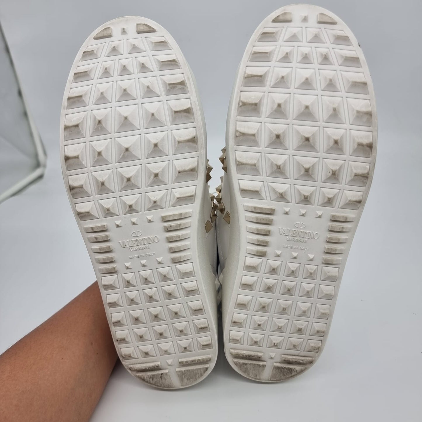 Valentino Sneakers Rockstud size 38 insole 24