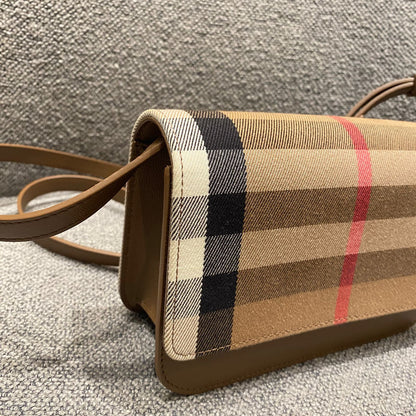 Burberry Madison Mx Crossbody Bag Size 19x7x13