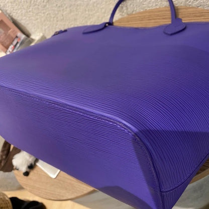 Louis Vuitton Neverfull MM Epi Leather Purple 2013 Size 32x16x30