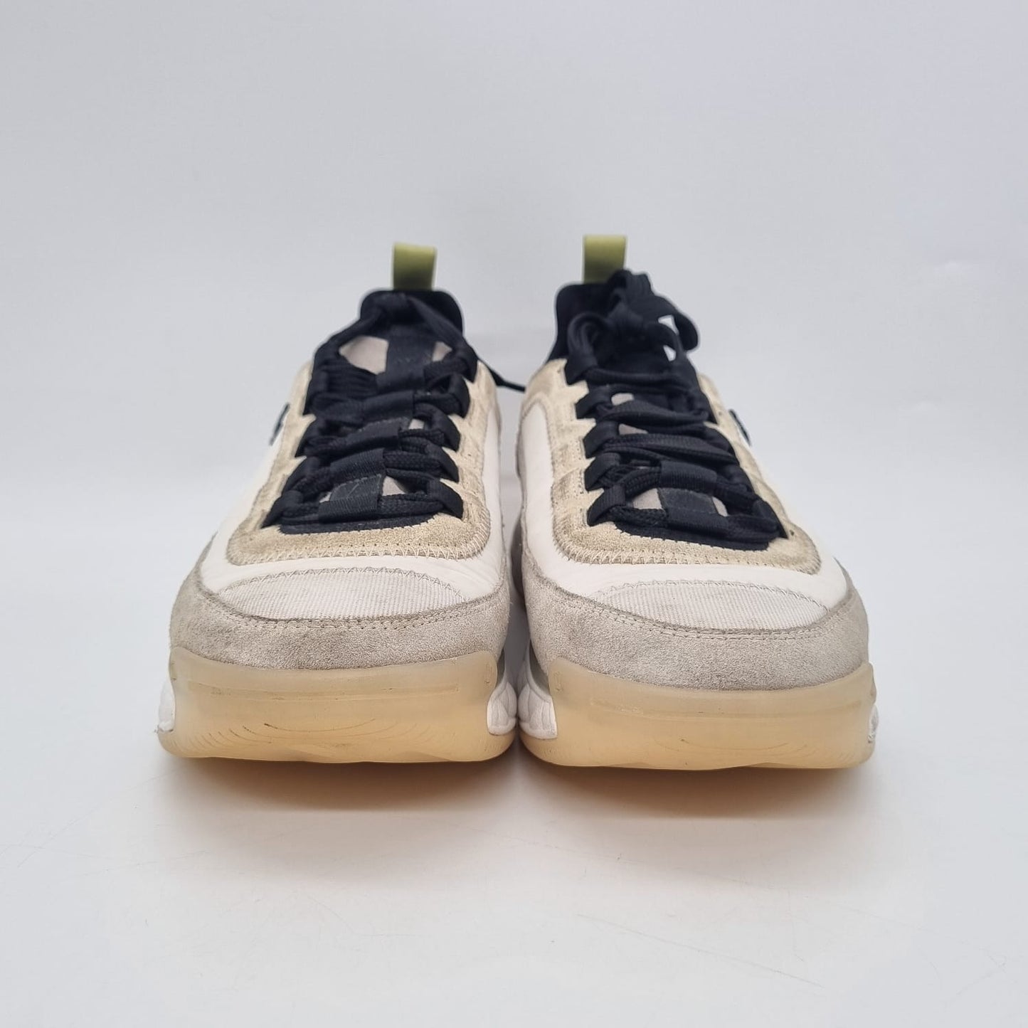 Chanel CC Logo Sneakers White Size 38/25