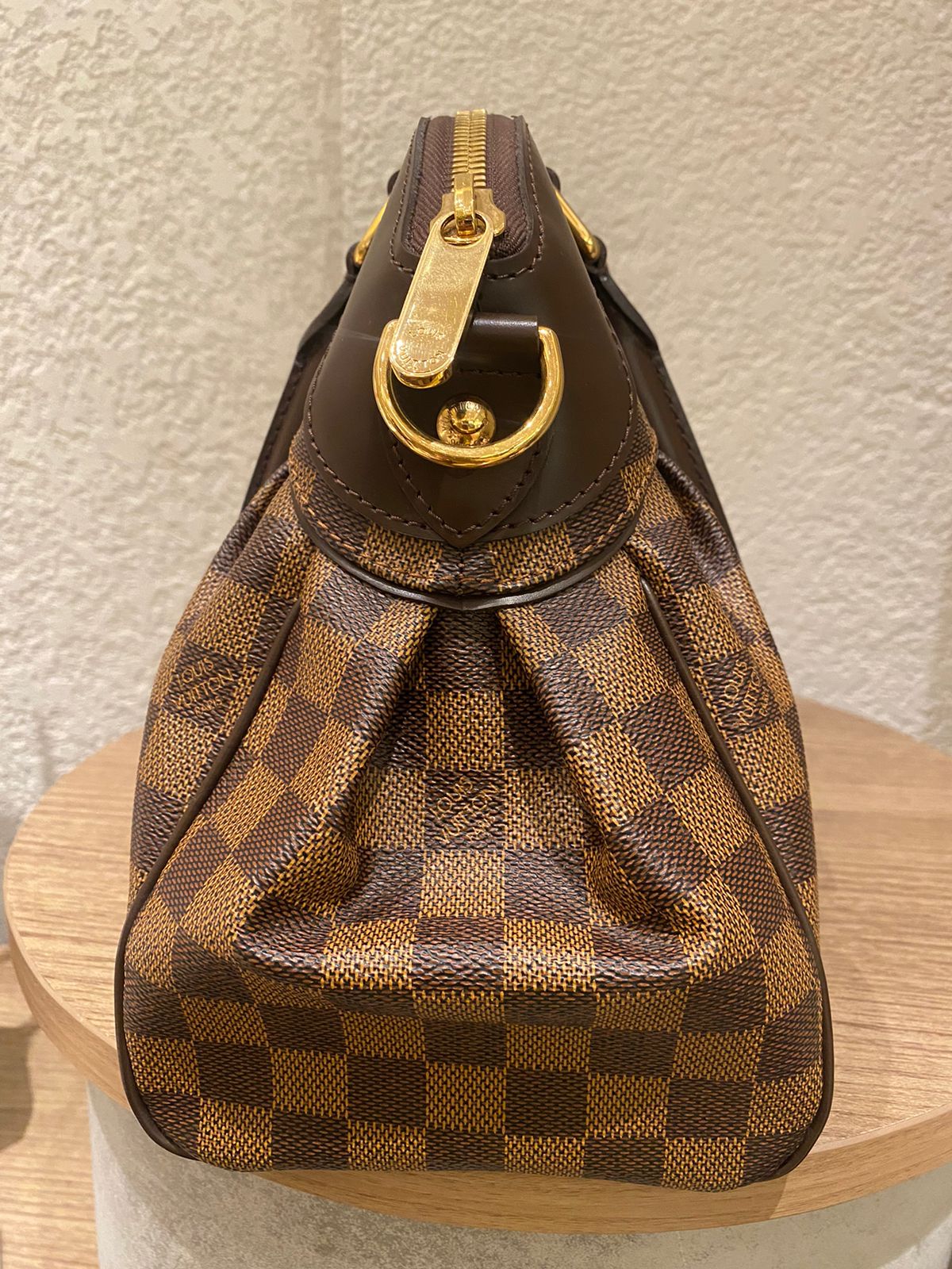 Louis Vuitton Trevi PM Damier Ebene 2012 Size34x15x25