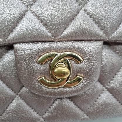 Chanel Classic Medium Rose GHW #19 Size 25x6x16