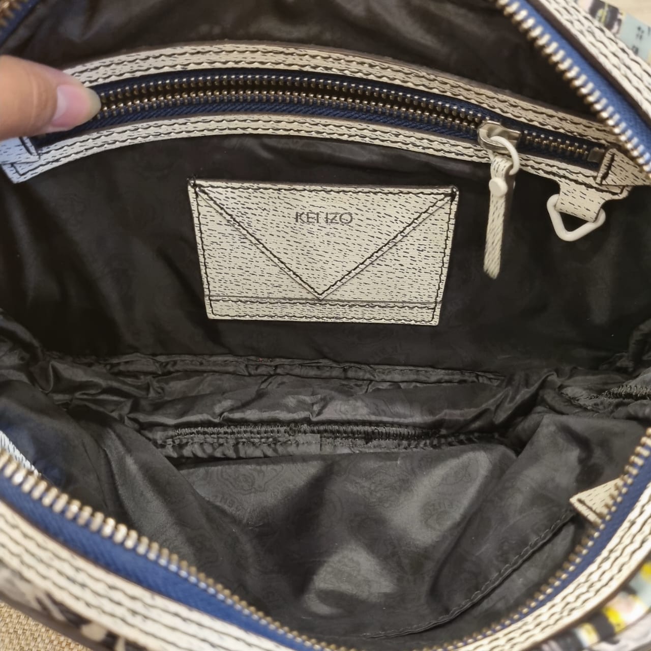 Kenzo Bumbang Nylon Multicolor Size 27x7x17