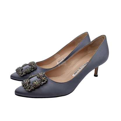 Manolo Blahnik Hangisi Navy Satin Jewelry Size 37,5/24,5