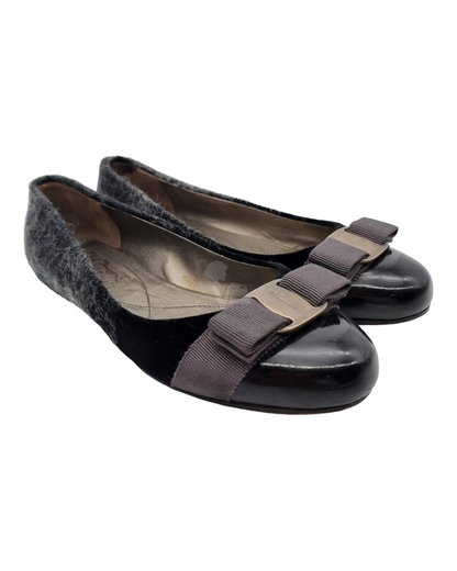 Salvatore Ferragamo Vara Bow Flatshoes Black Size 5,5D/23